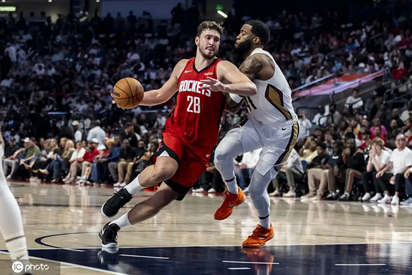 NBA季前赛综述:火箭<a href=/lanqiupindao/spurs/ target=_blank class=infotextkey>马刺</a><a href=/lanqiupindao/magic/ target=_blank class=infotextkey>魔术</a>领跑 新趋势与球队百态
